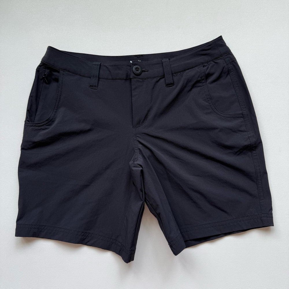 Ascend Black Trail Hiking Utility Cargo Shorts Womens Size 6